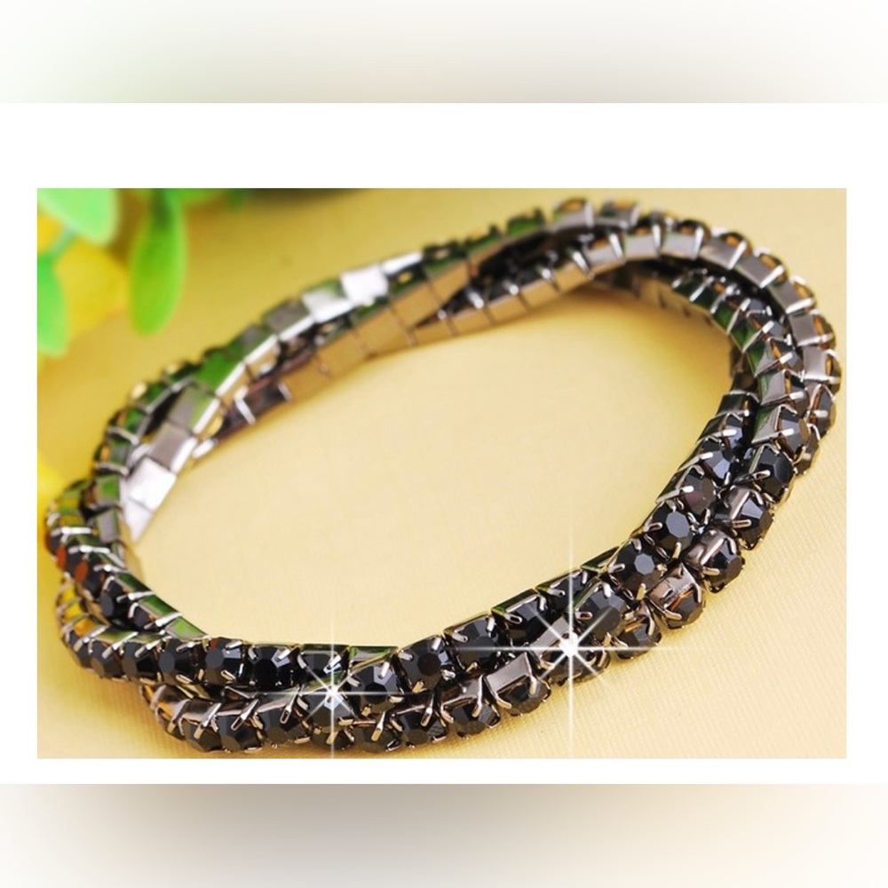 NWT Black crystal 3-row stretch bracelet